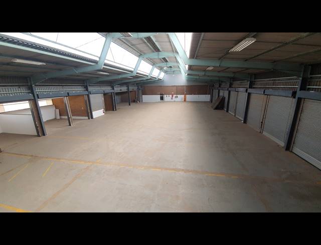 2,058M² WAREHOUSE TO LET IN CITY DEEP